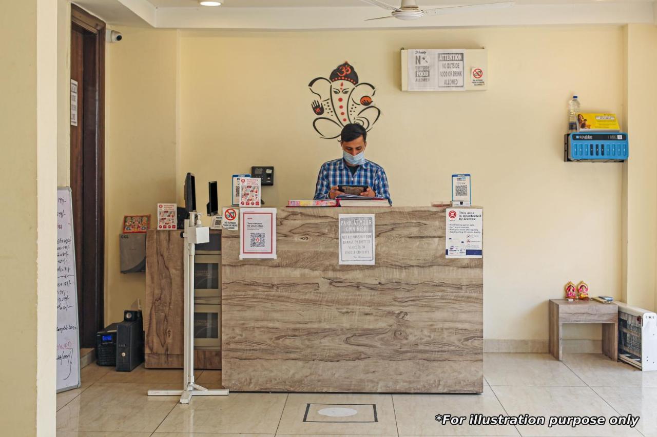 Hotel Flagship Sp Residency Near Sarita Vihar Metro Station 3*